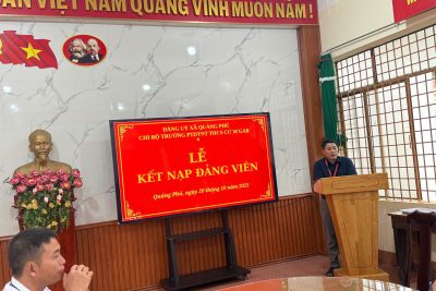 LỄ KẾT NẠP ĐẢNG VIÊN